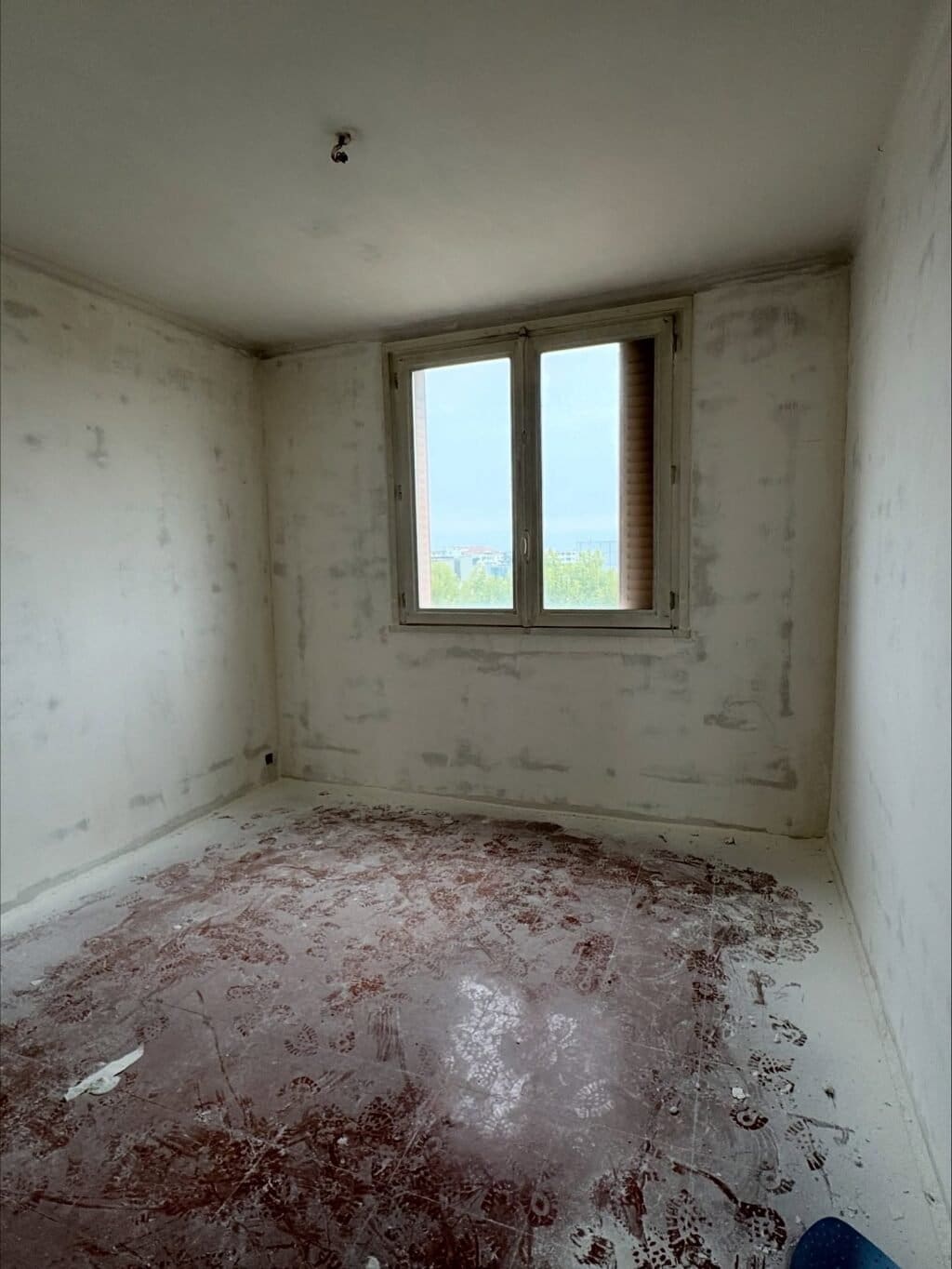 Instagram post from minuta.immo. This post is in position 1.