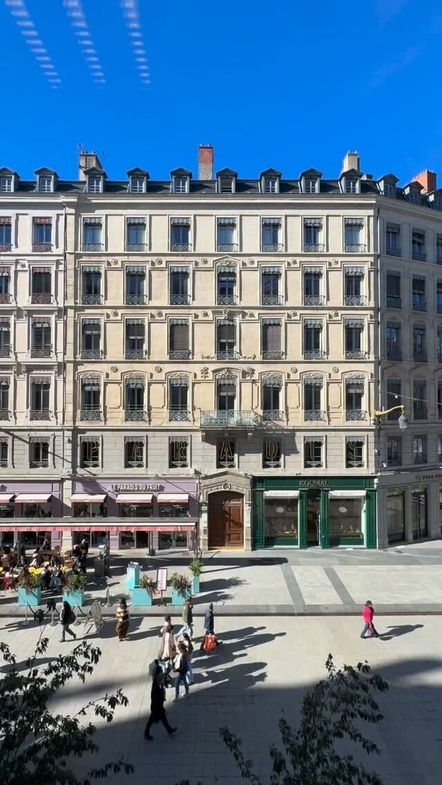 Instagram post from minuta.immo. This post is in position 1.