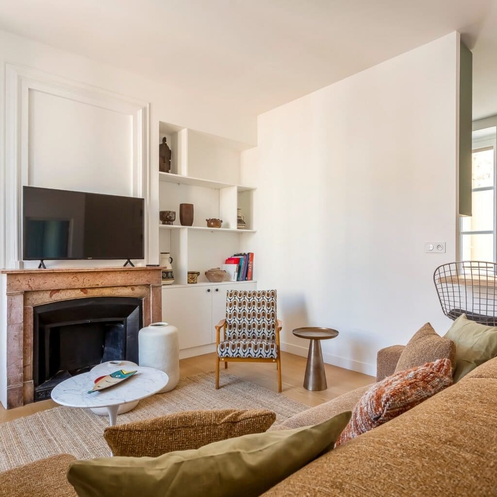 Instagram post from minuta.immo. This post is in position 5.