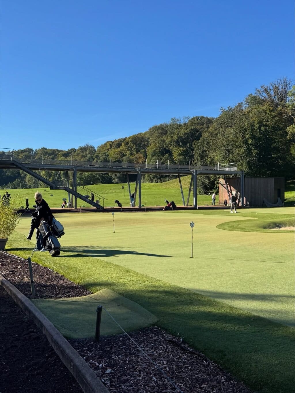 Instagram post from minuta.immo. This post is in position 3.