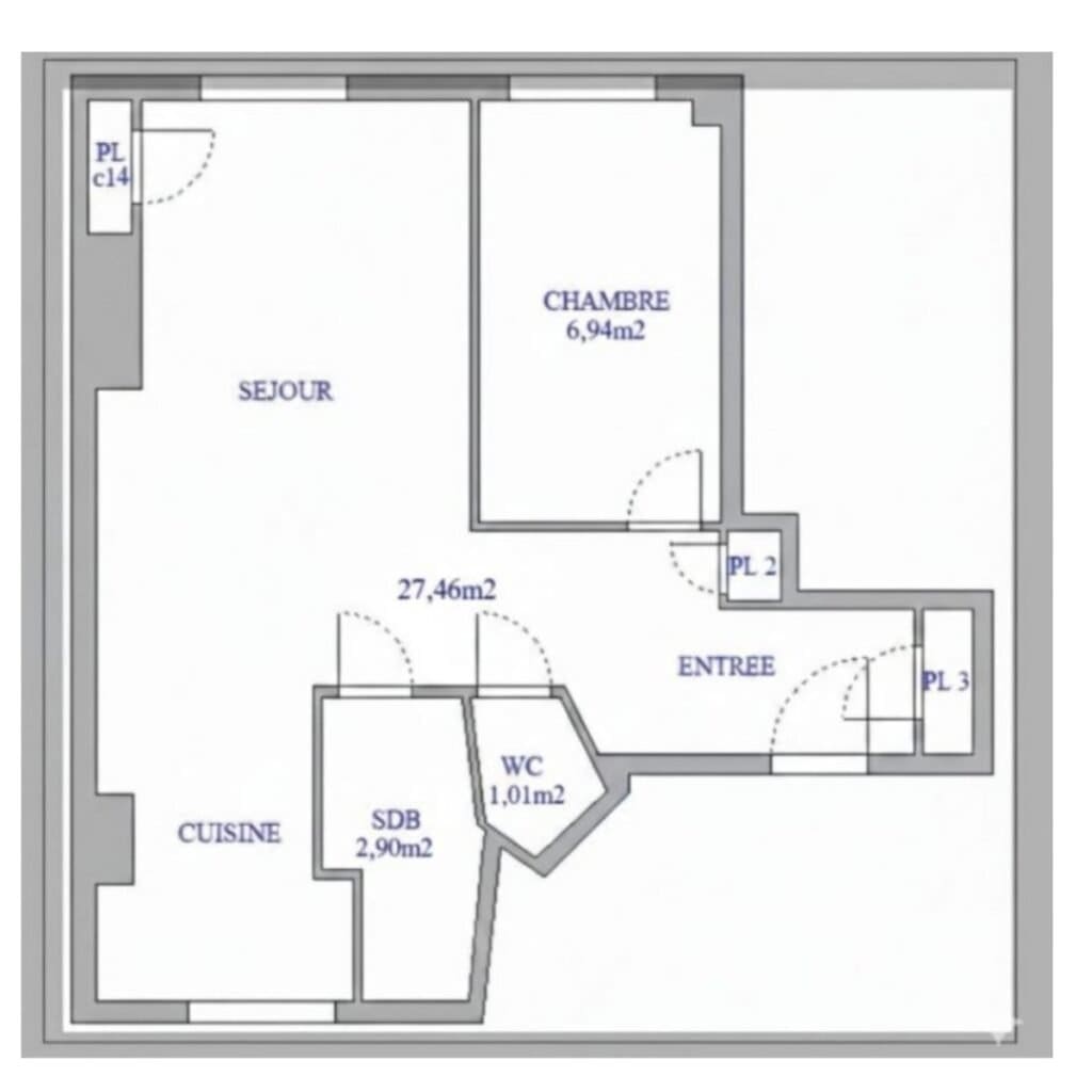 Instagram post from minuta.immo. This post is in position 3.